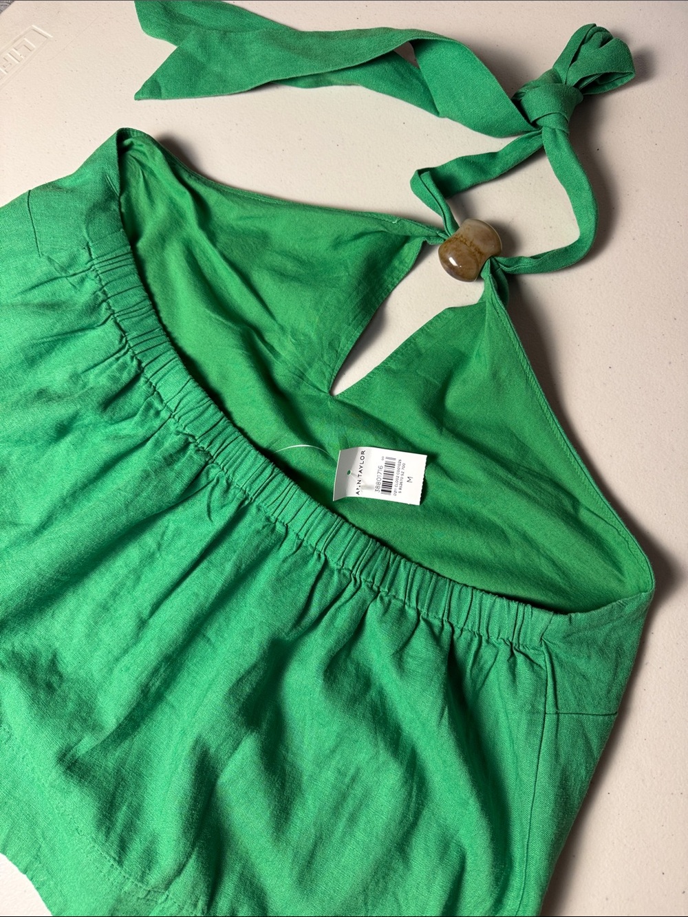 Ann Taylor Bright Green Halter Tie Neck Top | Size M - Picture 2 of 11